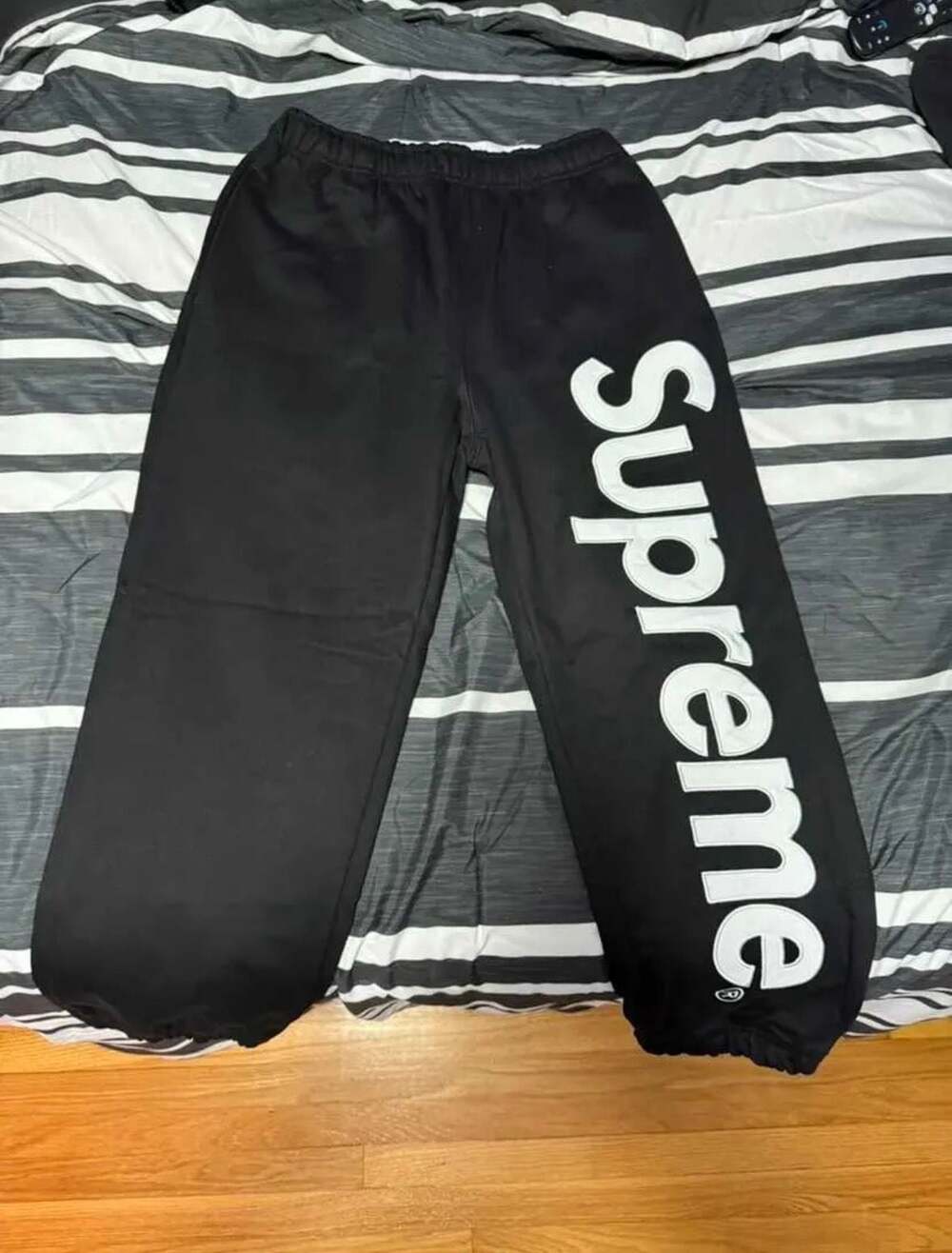 Supreme Satin Applique Sweatpants Black